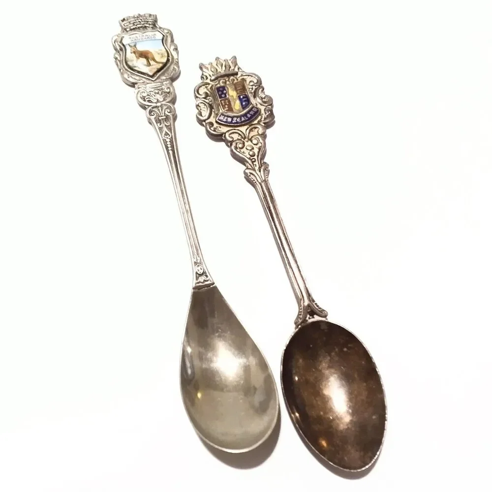 Vintage Australia & New Zealand Silver Plate Souvenir Spoon Pair EPNS